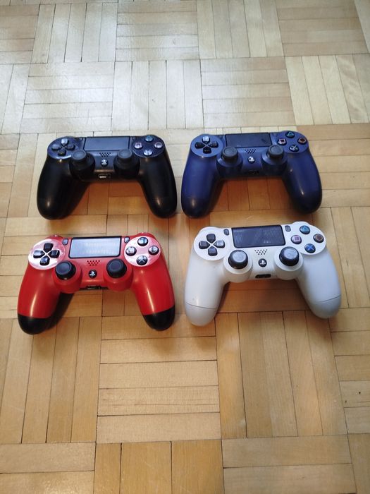 PS4 fat +6 gier + 2 pady dobre i 2 na części gratis