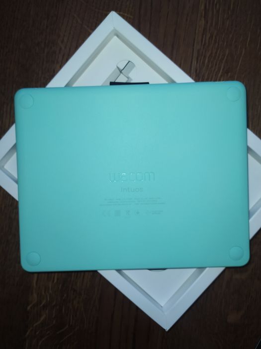 Графічний планшет Wacom Intuos S