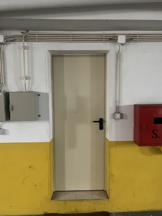 Lugar de garagem para 2 carros, Torres Vedras