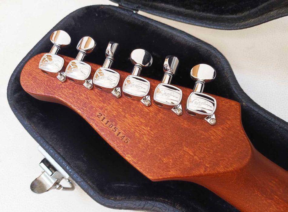 Godin Stadium HT Trans White