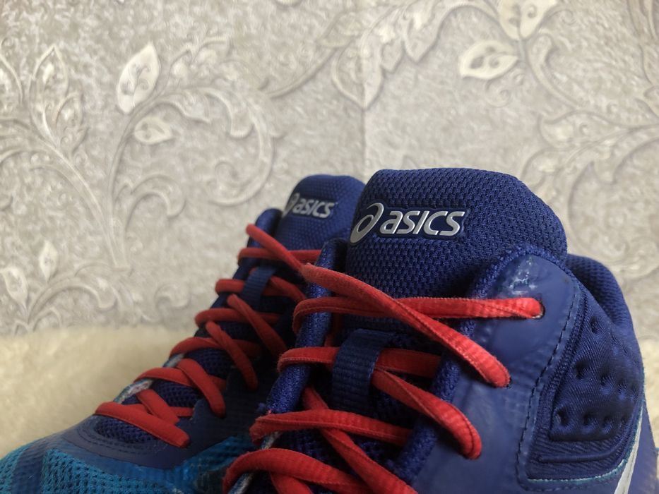 Asics Gel Netburner Balistic волейбол теніс 41,5 41 40,5 40 26 25,5