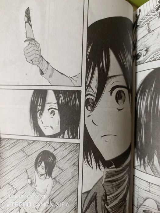 Атака титані 1 том