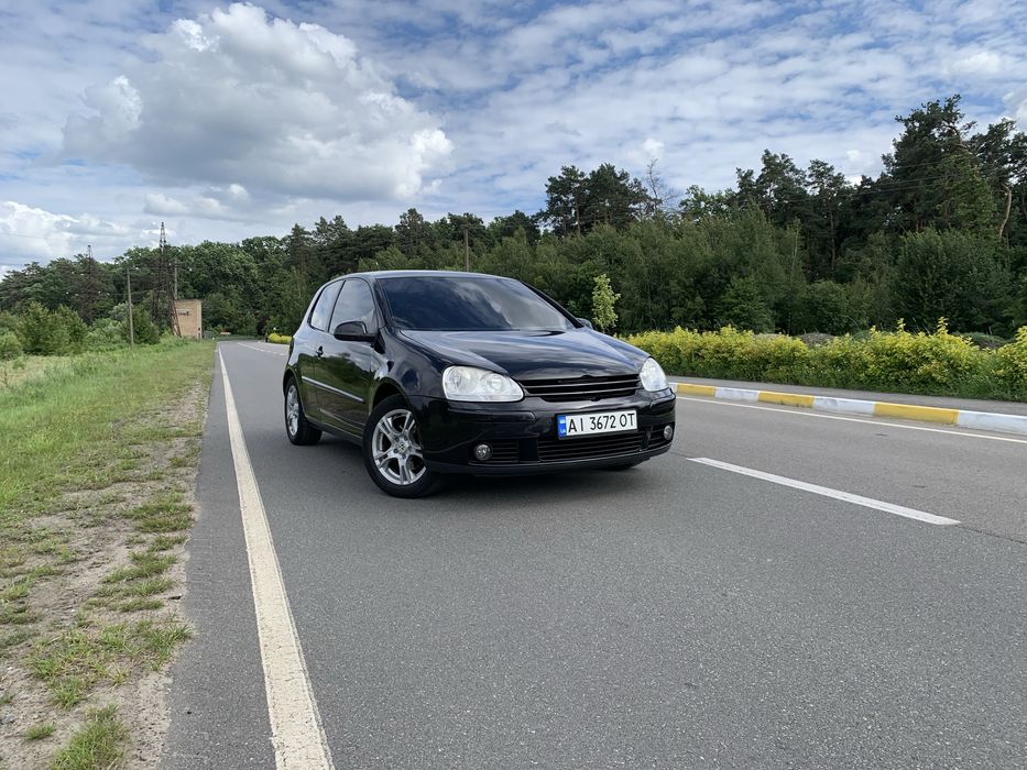 Продам Volkswagen Golf 5