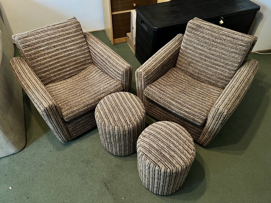 Fotele i pufy zestaw