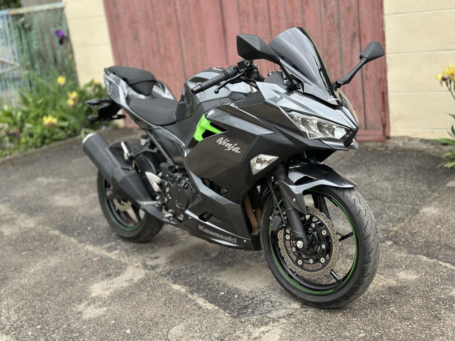 Kawasaki Ninja 400 2023 можливий обмін на авто!