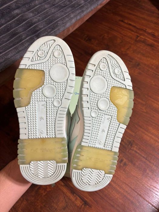 Off-White Out of Office