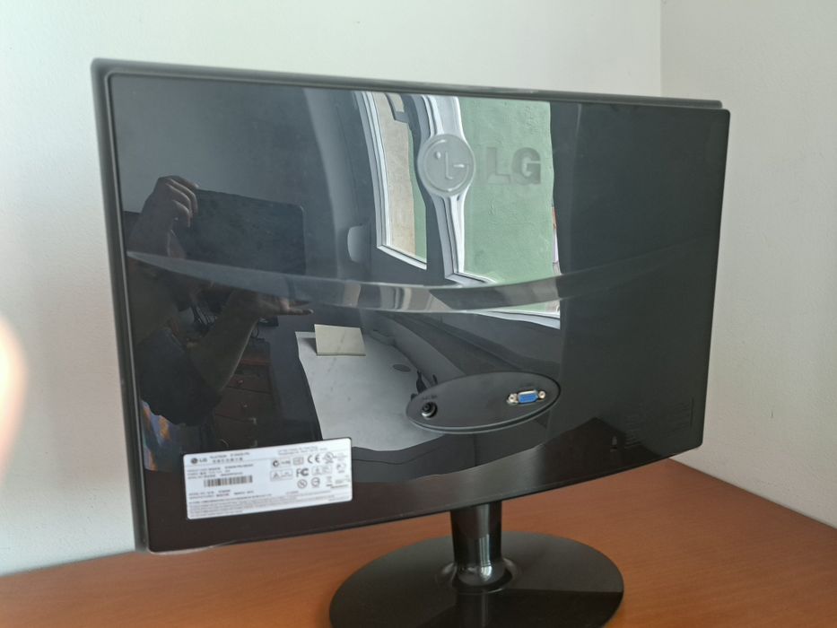 Monitor LG Flatron