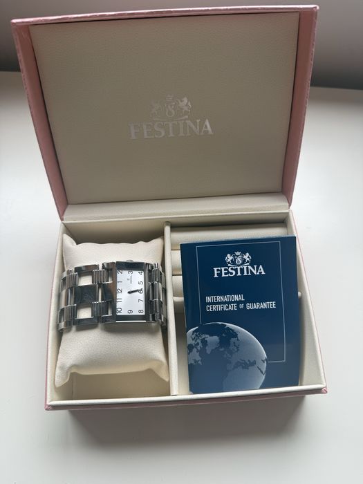 Relógio Festina novo