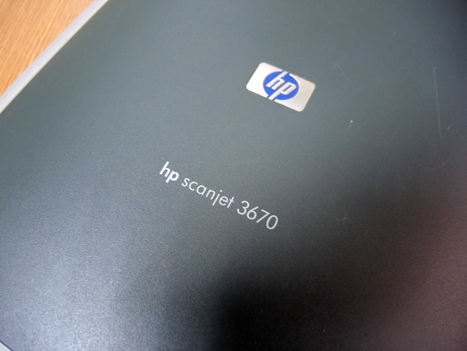 Сканер планшетный А4 "HP scanjet 3670"