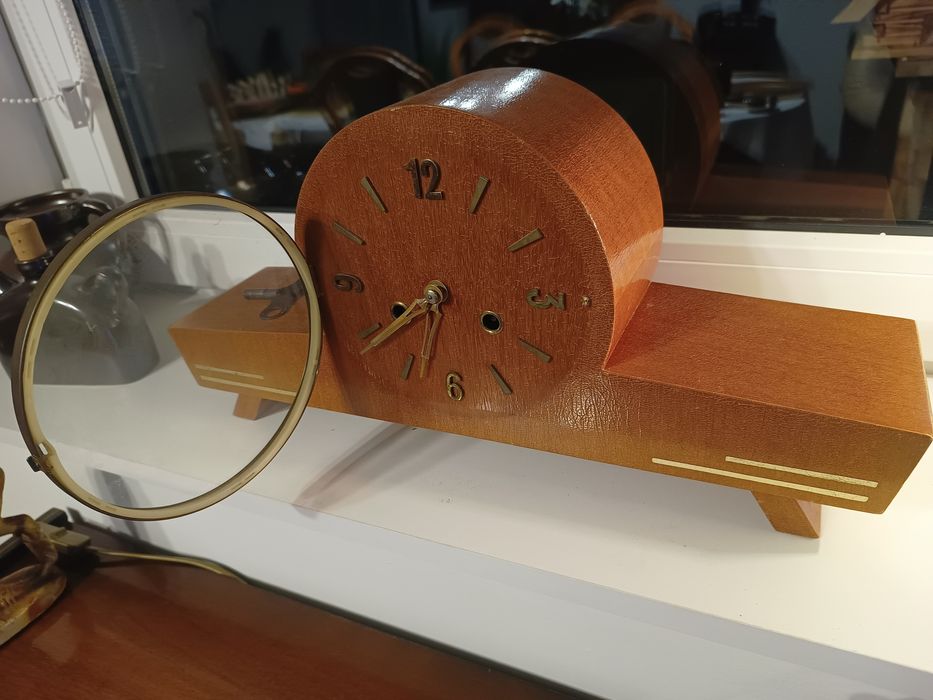 Zegar mechaniczny Metron