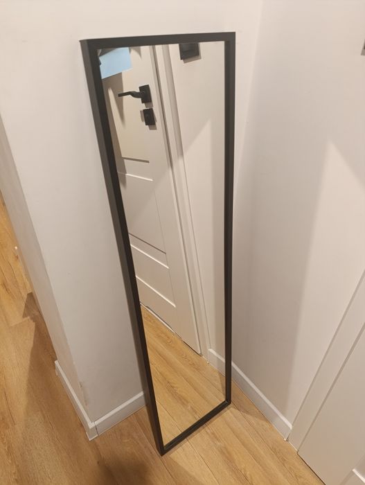 Lustro w ramie 122x32cm