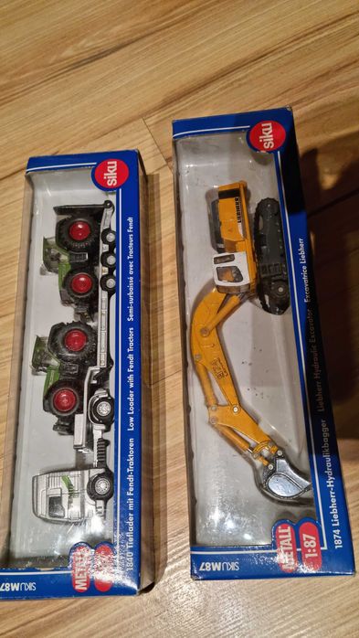 2 zestawy Siku m87-  jeden 1840 Tieflader drugi 1847 Lebherr Bytom wys