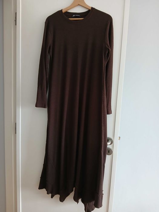 Vestido castanho L da Zara