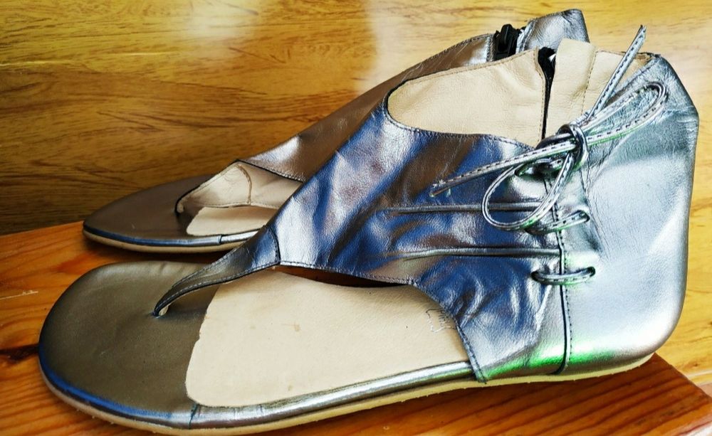 Нові босоніжки , шкіряні, 39, 40,41 р..