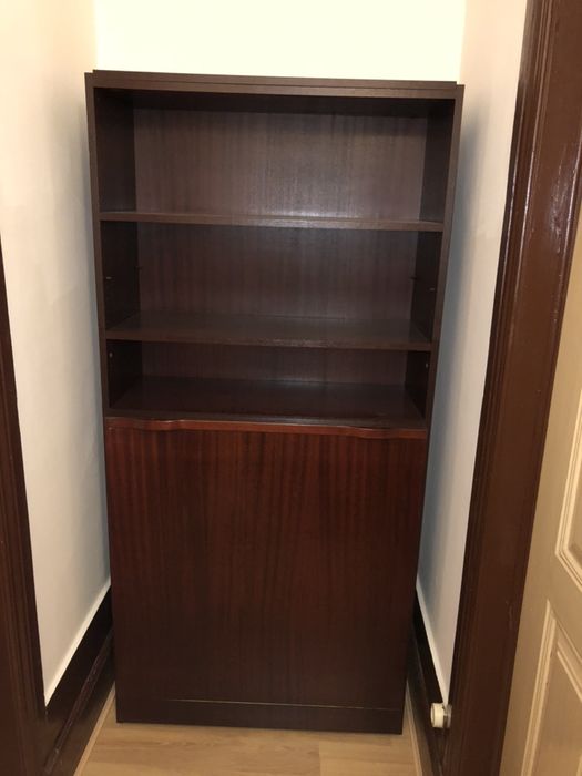 Móvel com cama incorporada