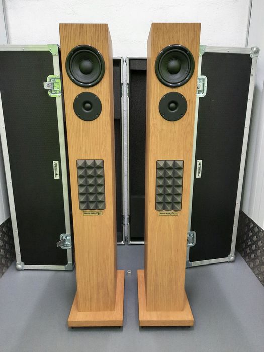 Alacrity Audio Dundee 5 - Colunas de 2 vias - Ex-demo
