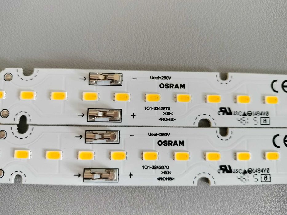 Osram Pl-Lin V-Z3  1100 -840 -280 2sztuki