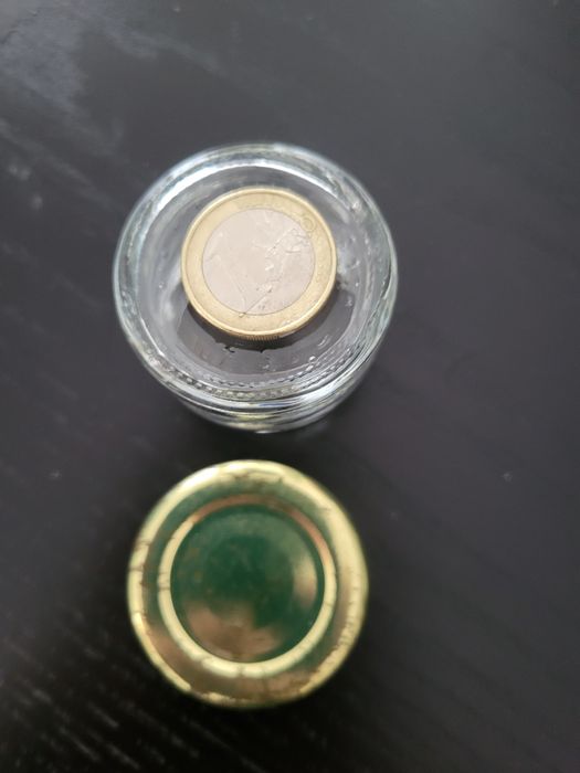 48 frascos de vidro com capacidade de 20ml