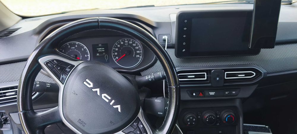 *Baixei o preço* Vendo Dacia Jogger