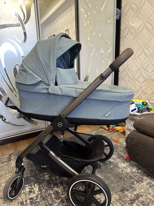 Cybex balios s lux 2024