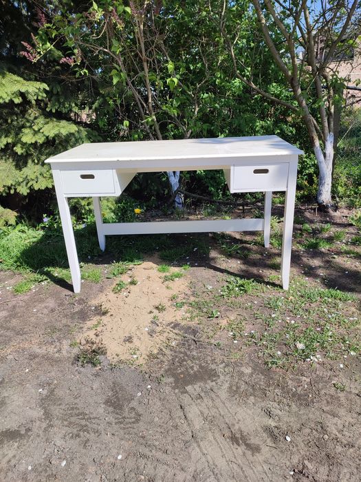 Biurko białe używane