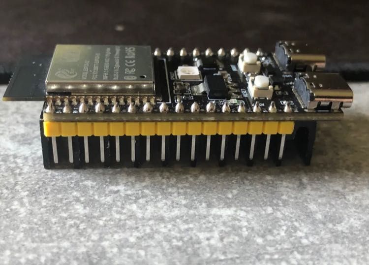 Плата esp32 c5 нова