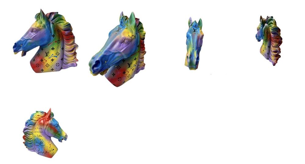 URGENTE- Estatua CAVALO assinada- LOUIS VUITTON