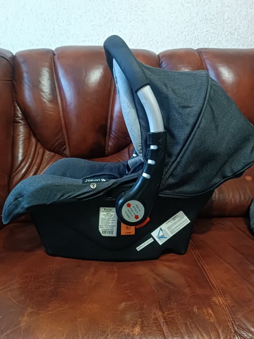 Дитяче крісло - переноска