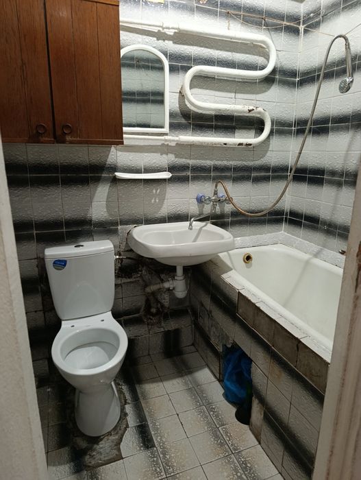 Продам 2к квартиру.Район Південно Захід