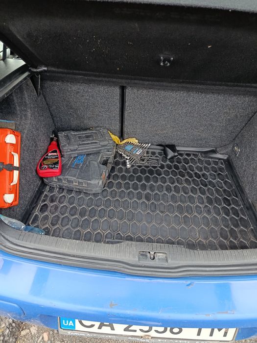 Гольф 4  1,6 16v.