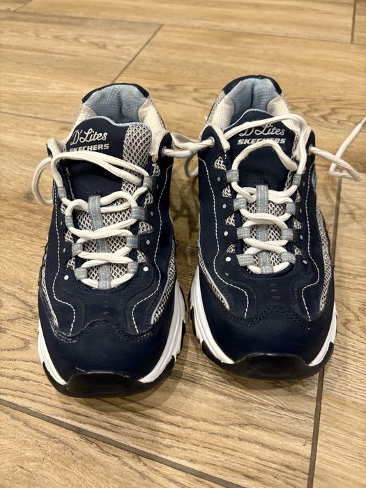 Кросівки skechers 37