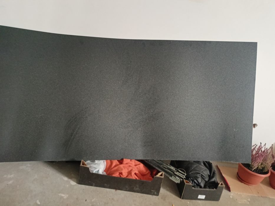 Mam do sprzedania blachę aluminiowa jeden arkusz kolor grafit