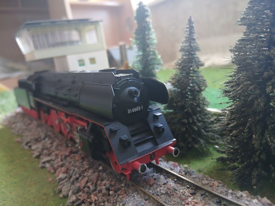 Roco ,Piko паровоз ВR 01,1/87 маштаб