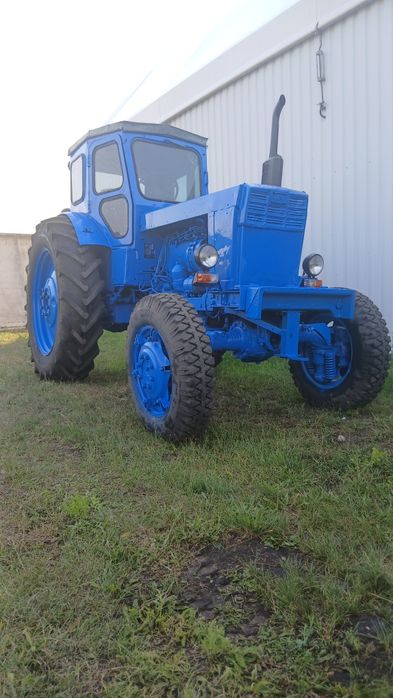 Продам трактор Т-40 АМ + причеп 2птс4+культиватор