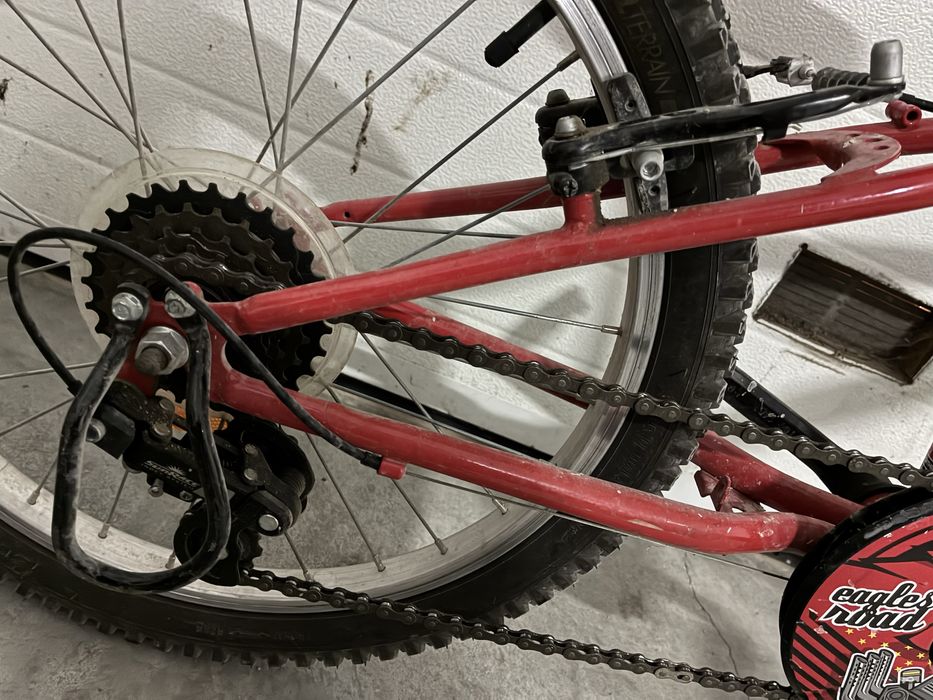 Bicicleta btwin racing boy 320