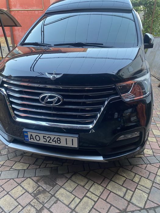 Grand Starex Limousine  2020 рік 2.5 дізель  повний