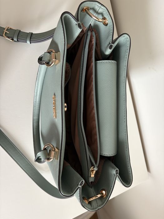 Mala Guess NOVA