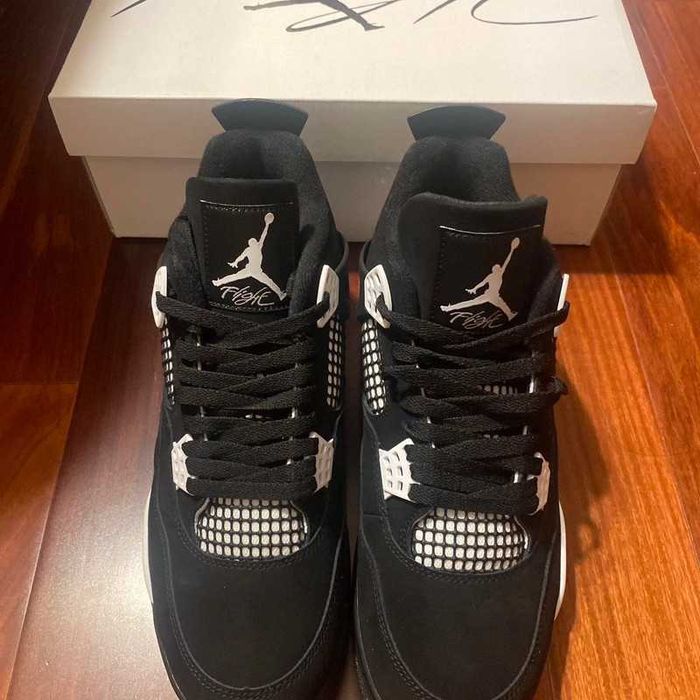 Jordan 4, czarne  .42
