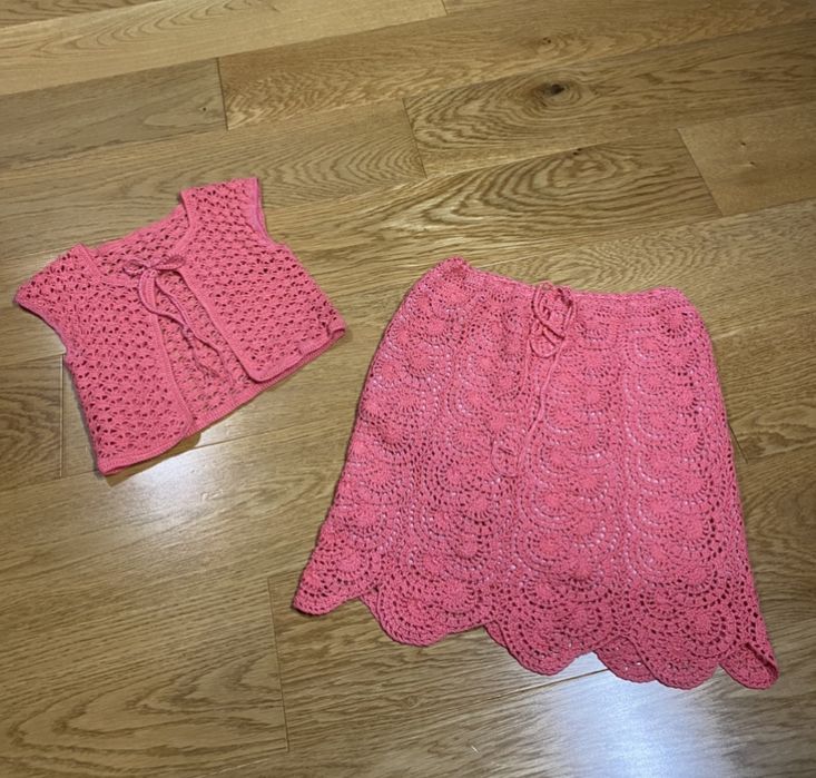 Dziecięca, szydełkowa spódniczka i bolerko - handmade