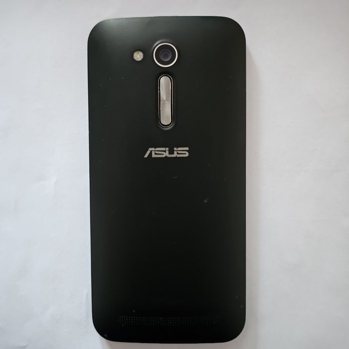 Смартфон Asus Zenfone Go 8GB робочий