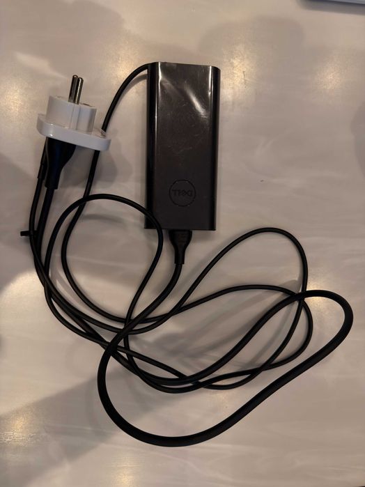 Dell XPS 15 9510 | 64GB RAM | 1TB SSD | i5-11400H | Стан нового