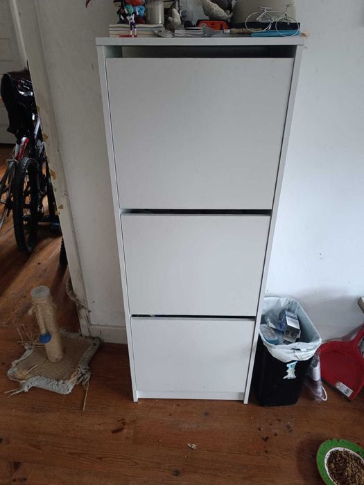 Móveis variados a bom preço