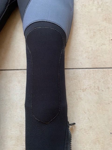 Skafander nurkowy +ocieplacz kaptur Pianka neoprenowa M BARE ARCTIC 7m