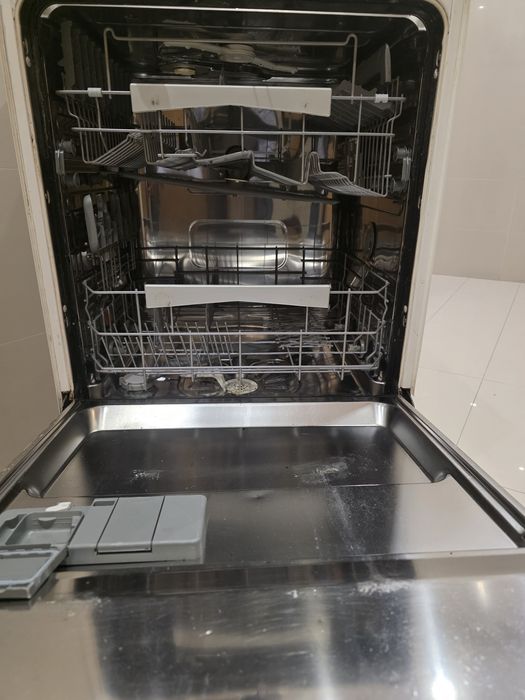 Máquina Loiça AEG  FAVORIT 88010 IM