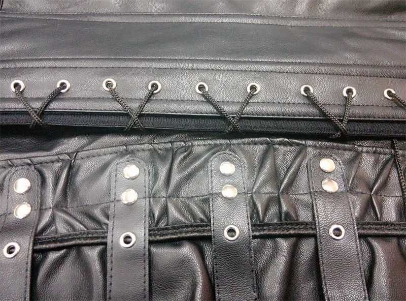 Damski Gorset Ekoskóra Steampunk Stringi Paski Ćwieki Prezent S