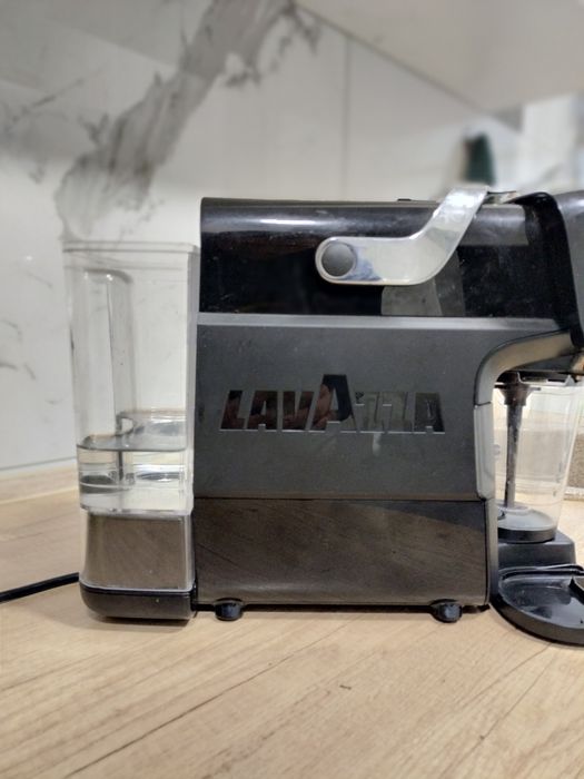 Кавомашини 2 AEG лавазза