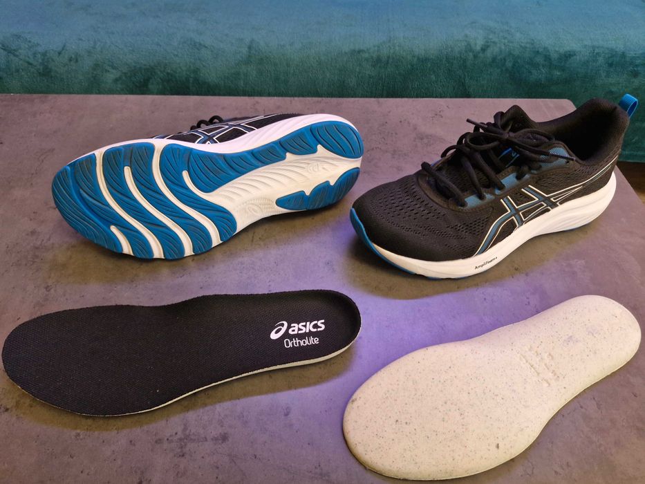 Buty do biegania ASICS Gel-Winhawk 5 [jak nowe]