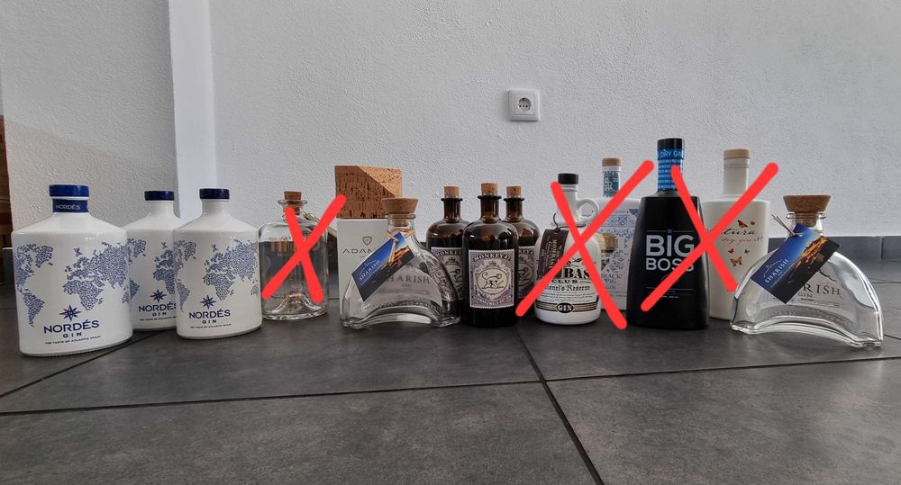 Lote de Garrafas Vazias, Gin, Absolut Vodka, Patrón Tequila, Rum