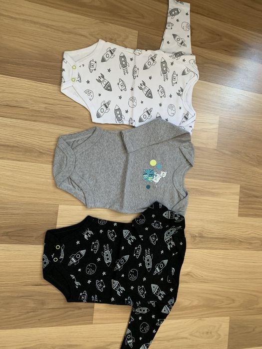 Nowe body 5 sztuk rozm. 68 cool club smyk disney