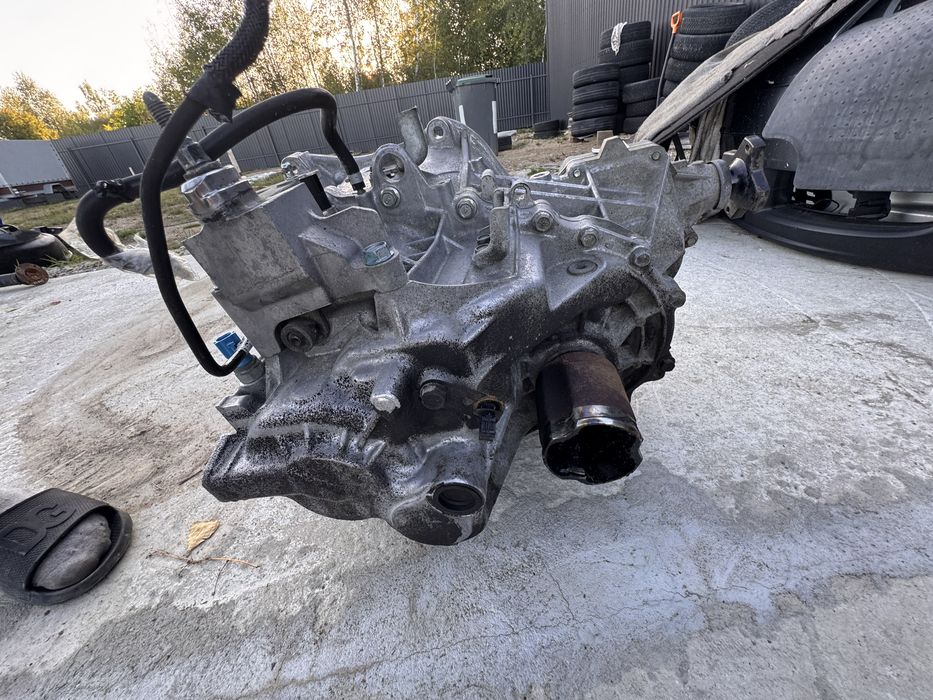 Коробка передач КПП роздатка 2.0 безин nissan x trail t31 нісан х трейл